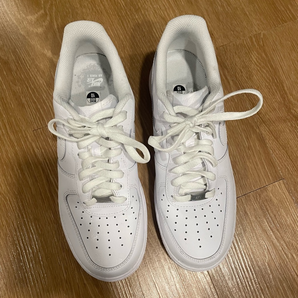 Men’s white Air Force 1’s low- worn once